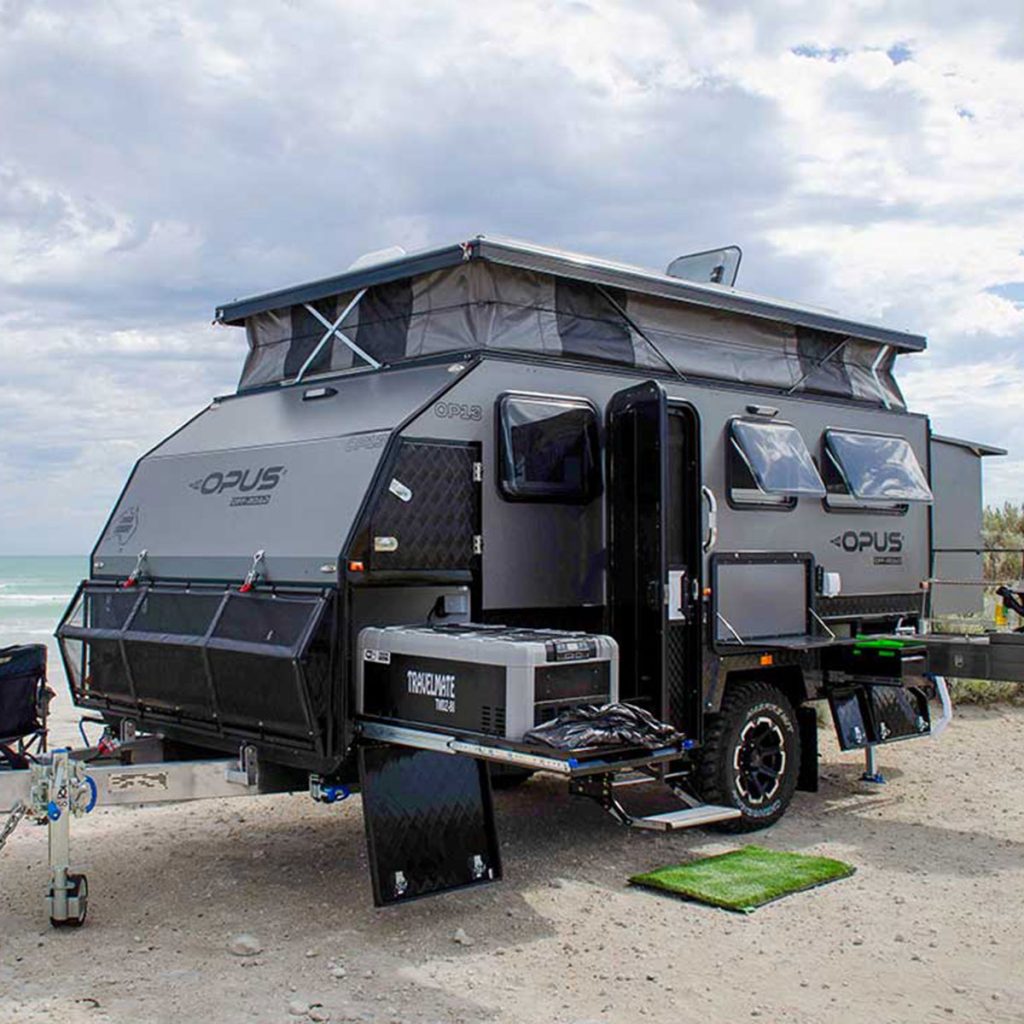 OP13 Hybrid Caravan - OPUS® Camper